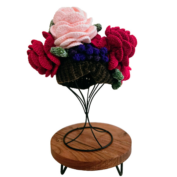 Handmade Crochet Frida Kahlo hat - Picture 3 of 10